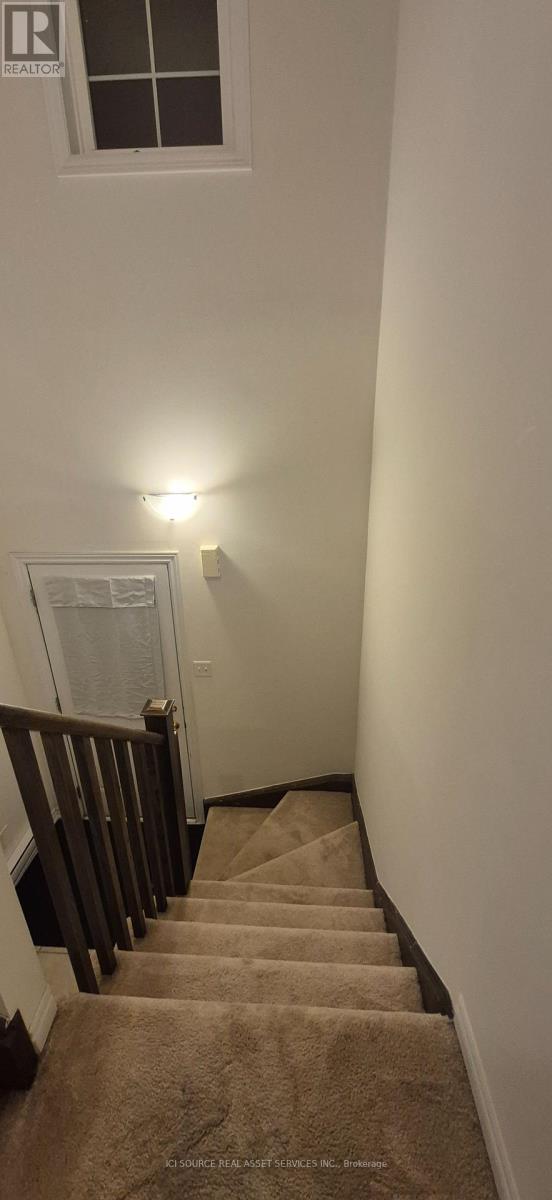 3 - 403 WESTWOOD DRIVE — photo 2