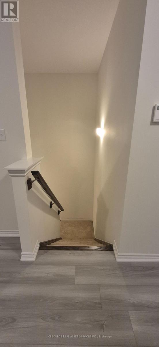 3 - 403 WESTWOOD DRIVE — photo 3
