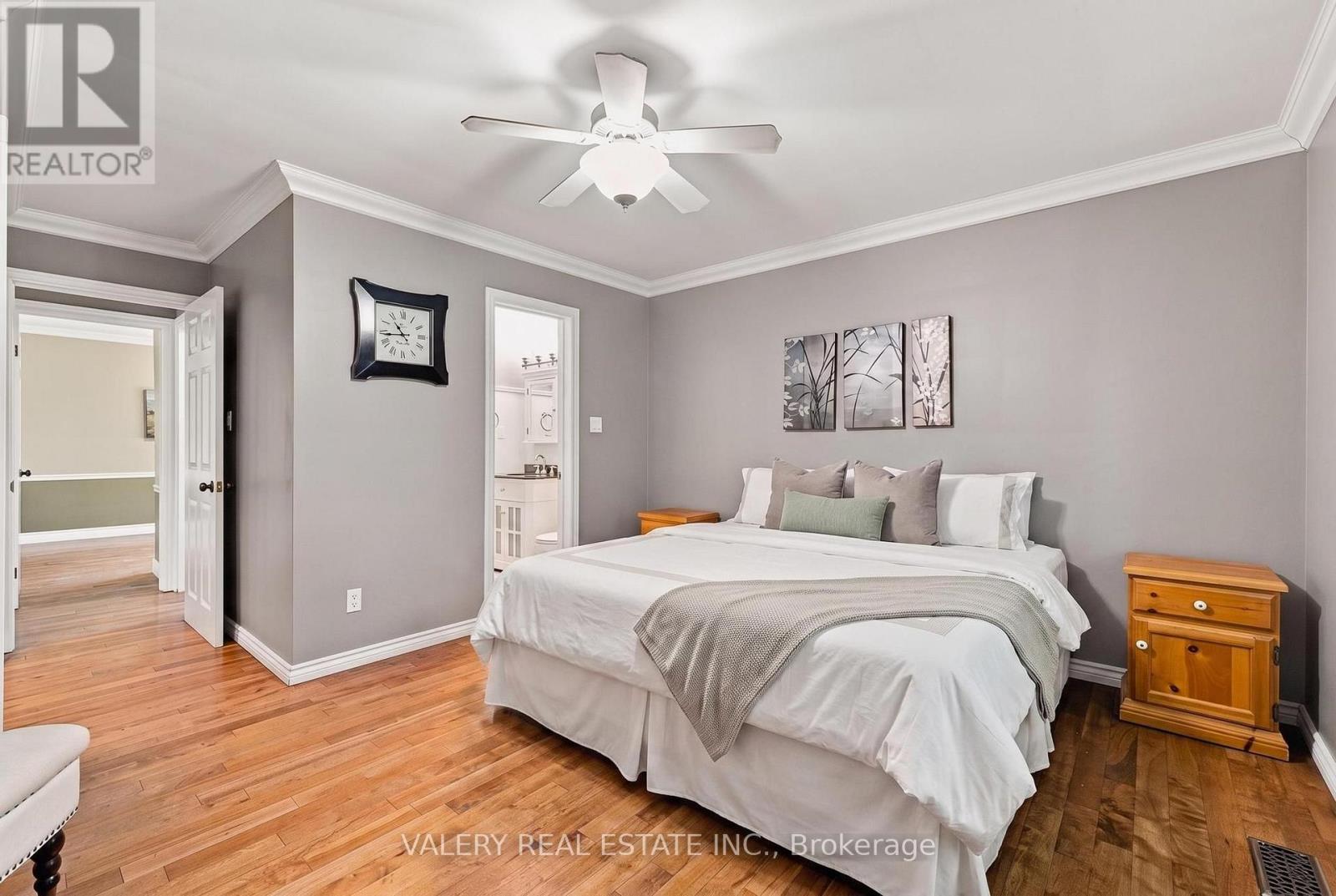 456 LORINDALE STREET - 21