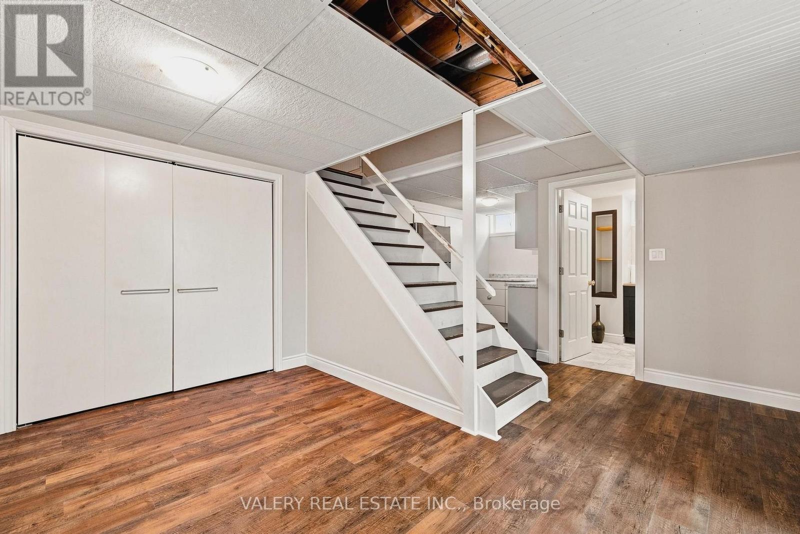 456 LORINDALE STREET - 25