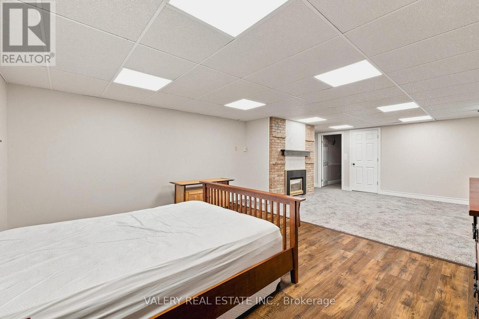 456 LORINDALE STREET - 29