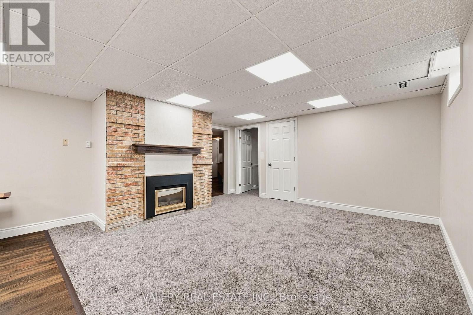456 LORINDALE STREET - 30