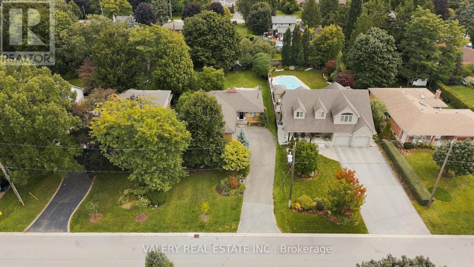 456 LORINDALE STREET - 40