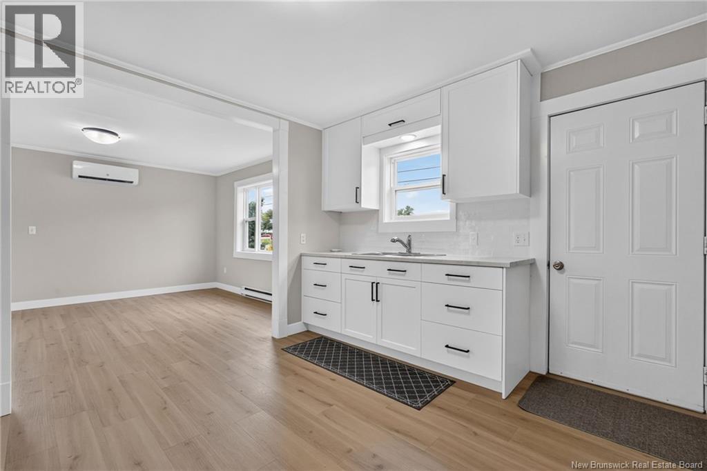 22 Pointe-du-Chêne Road - Image 17