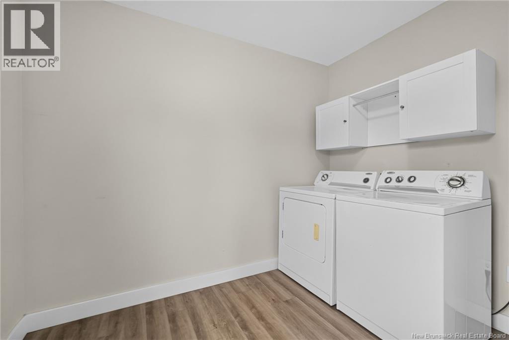 22 Pointe-du-Chêne Road - Image 34
