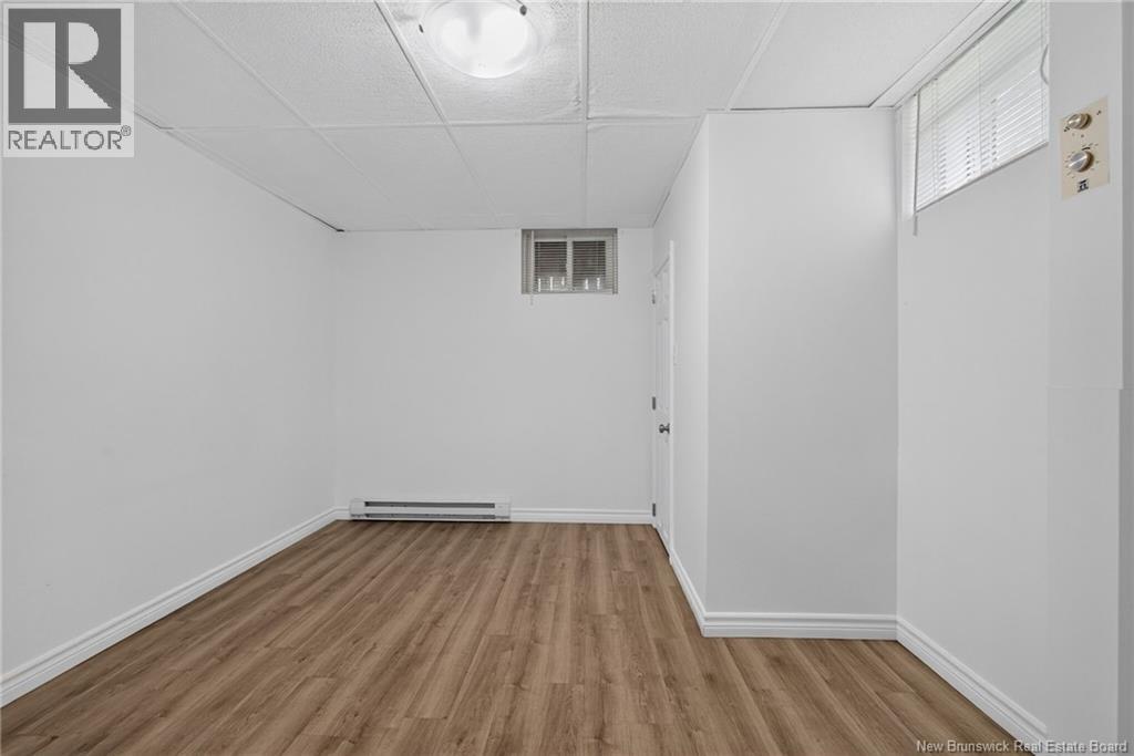 22 Pointe-du-Chêne Road - Image 38