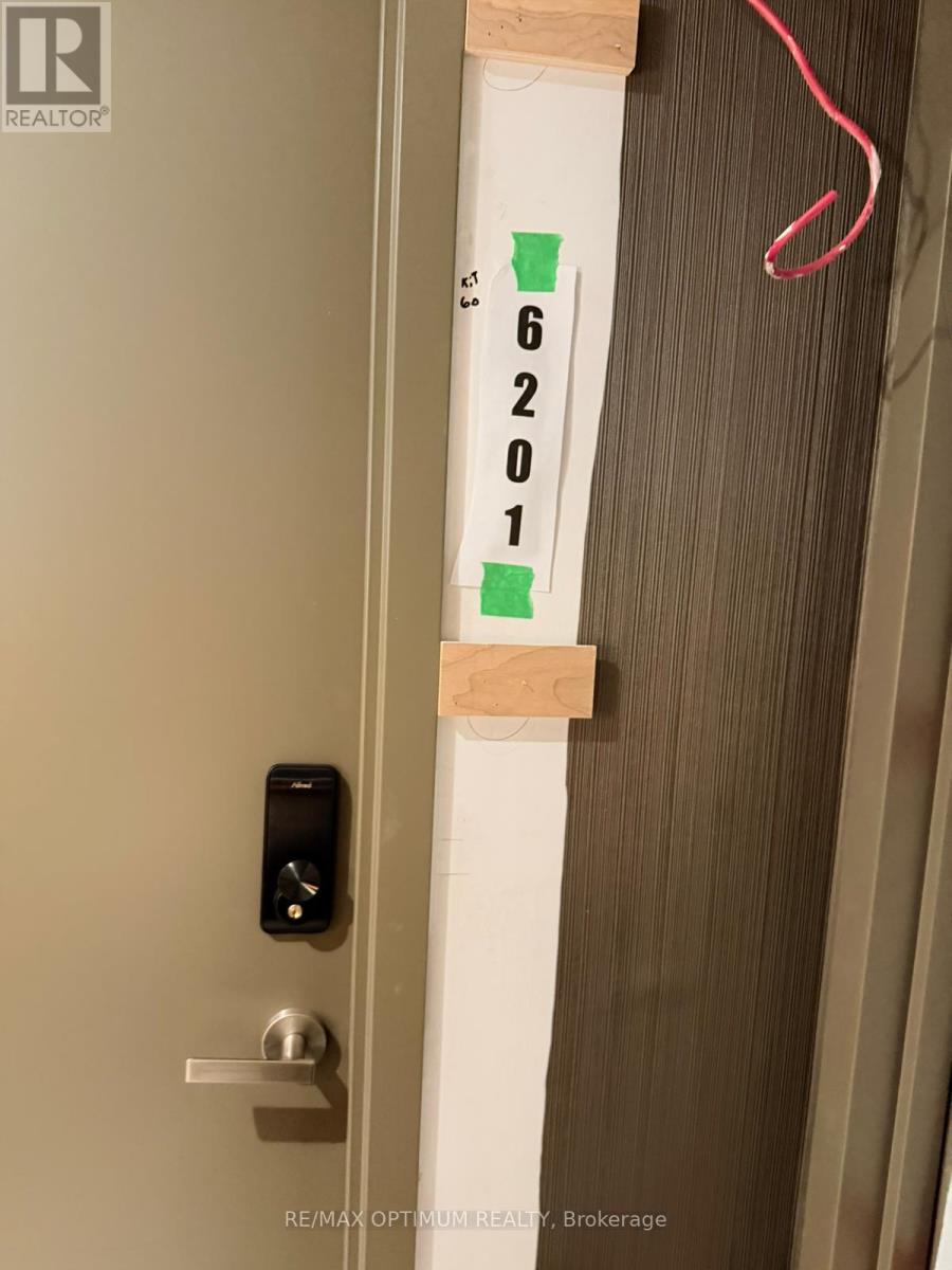 6201 - 448 BURNHAMPTHROPE ROAD, Mississauga (City Centre) — photo 3