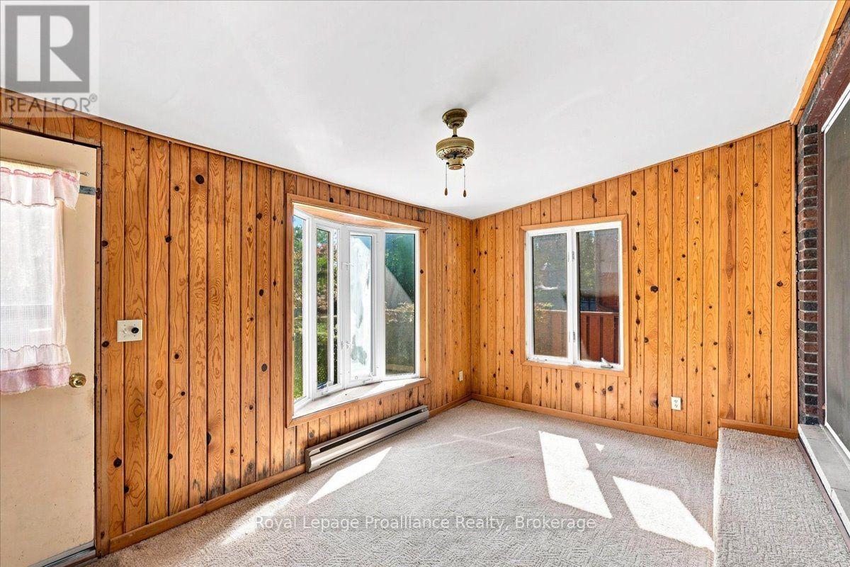 28 KENSINGTON CRESCENT - 10