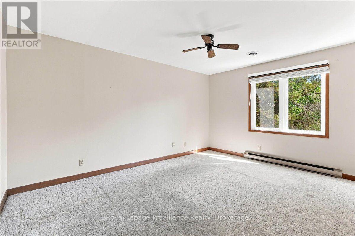28 KENSINGTON CRESCENT - Image 24