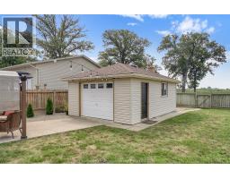 2027 Dufferin Avenue, Wallaceburg, ON N8A4M5 Photo 41