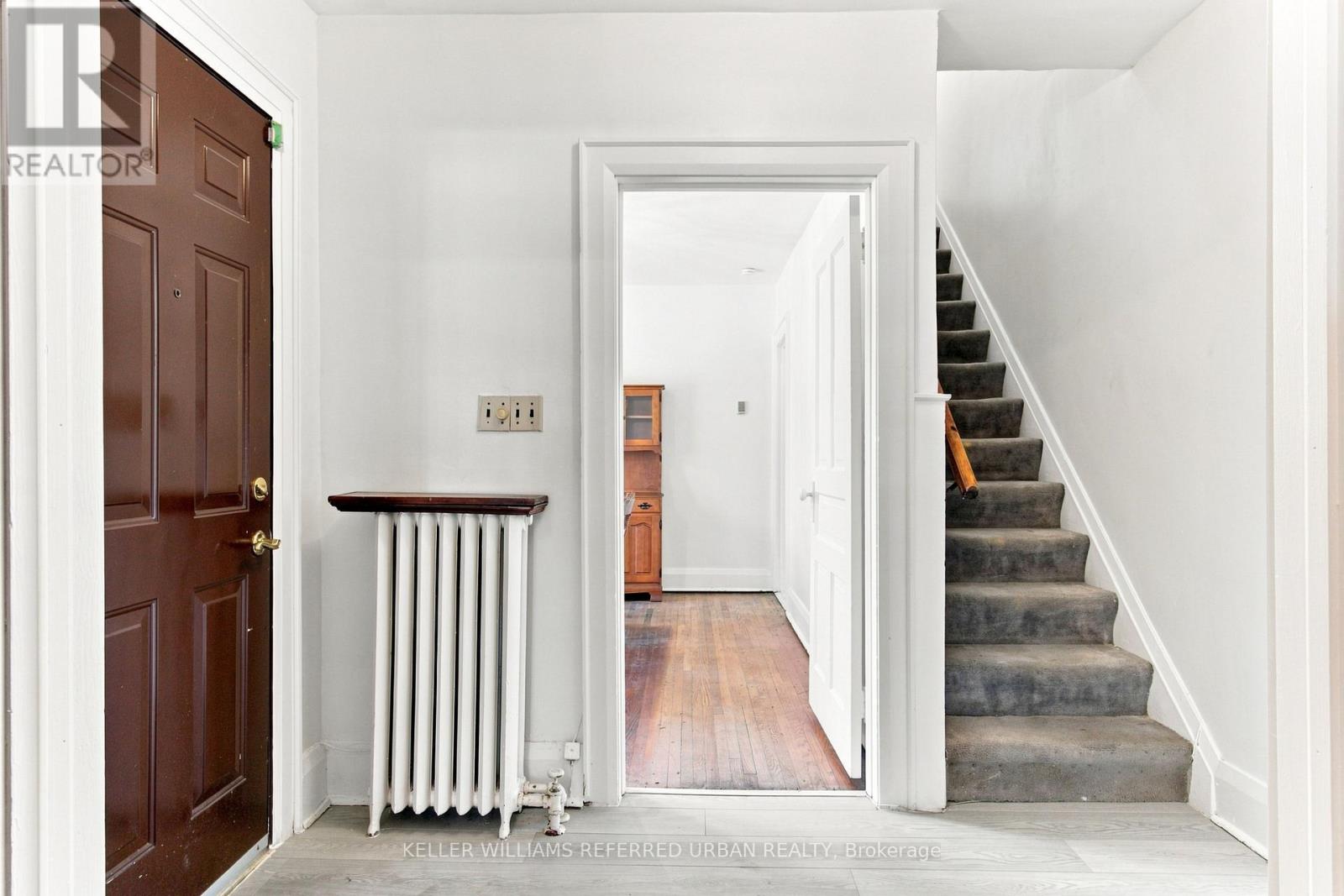 310 VAUGHAN ROAD - 2