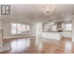 367 Cummer Avenue, Toronto, ON M2M2G3 Photo 10