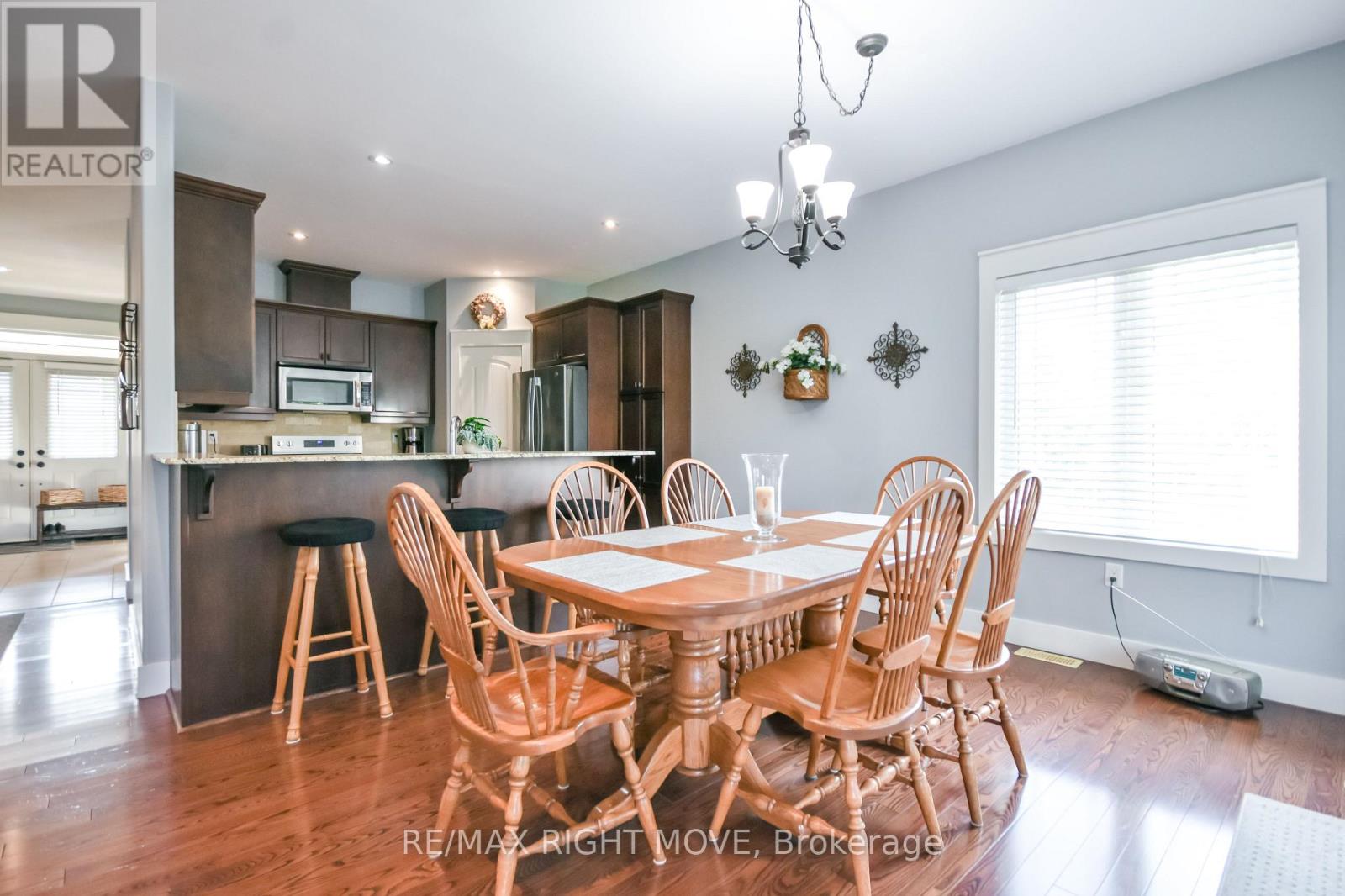 3938 WOOD AVENUE - 16