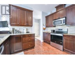 3938 Wood Avenue, Severn, ON L3V0Y9 Photo 12