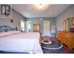 3938 Wood Avenue, Severn, ON L3V0Y9 Photo 22