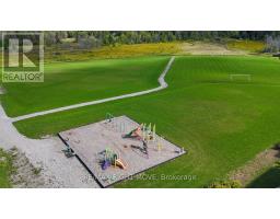 3938 Wood Avenue, Severn, ON L3V0Y9 Photo 47