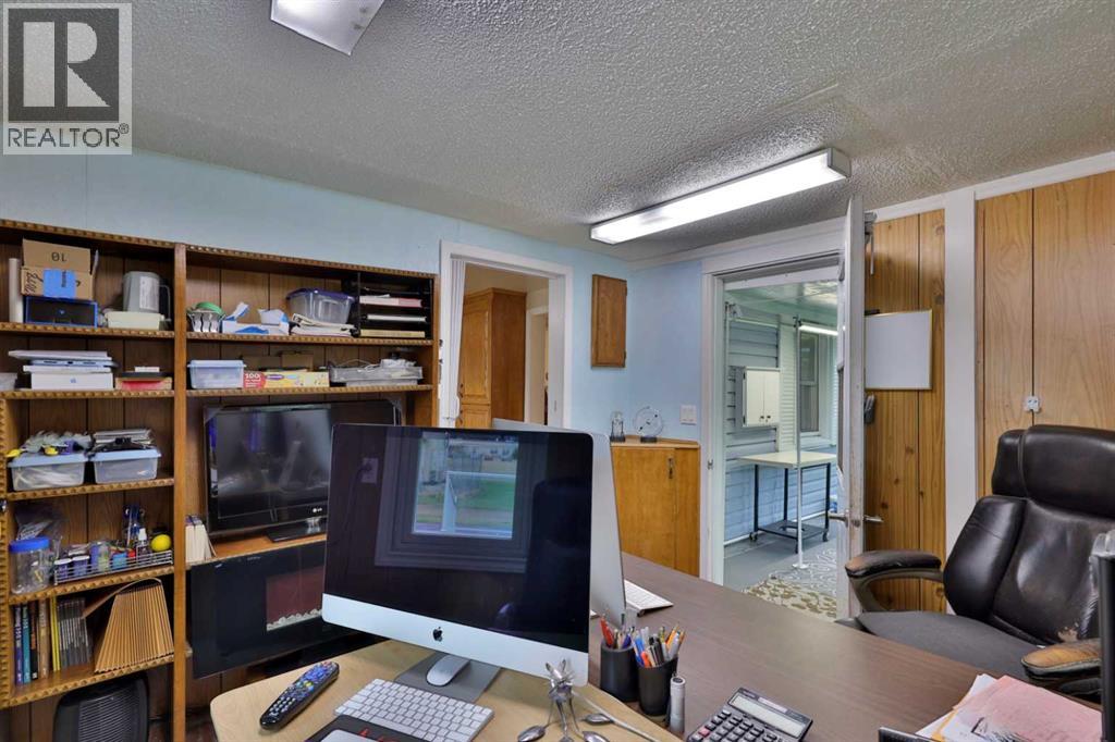 5108 51 Street - 13