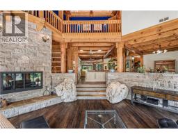5pc Bathroom - 7665 36/37 Nottawasaga Sideroad W, Nottawa, ON L0M1P0 Photo 10