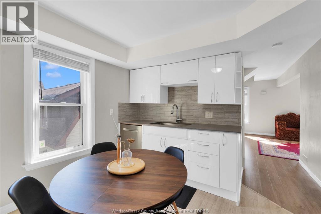 48 BROCK STREET East - Image 21
