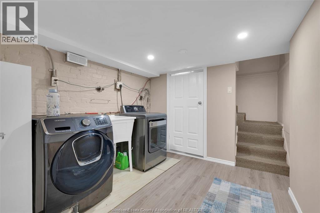 48 BROCK STREET East - Image 33