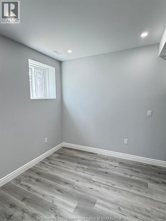 1904 BUCKINGHAM DRIVE Unit# 2, Windsor — photo 3