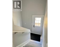 1904 Buckingham Drive Unit# 2, Windsor, ON N8T2B1 Photo 11