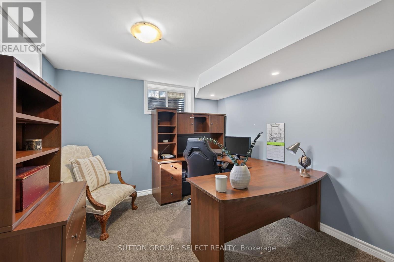3 FIELDSTONE CRESCENT N - Image 30