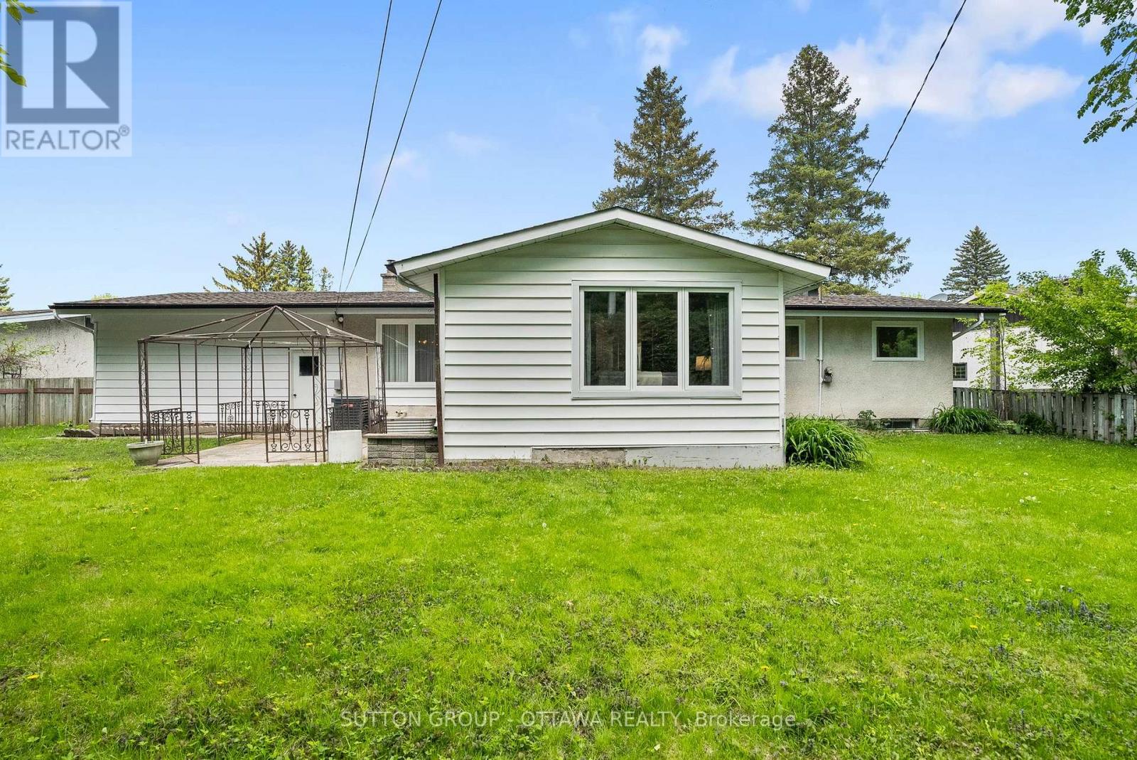 45 LARKSPUR DRIVE - 42