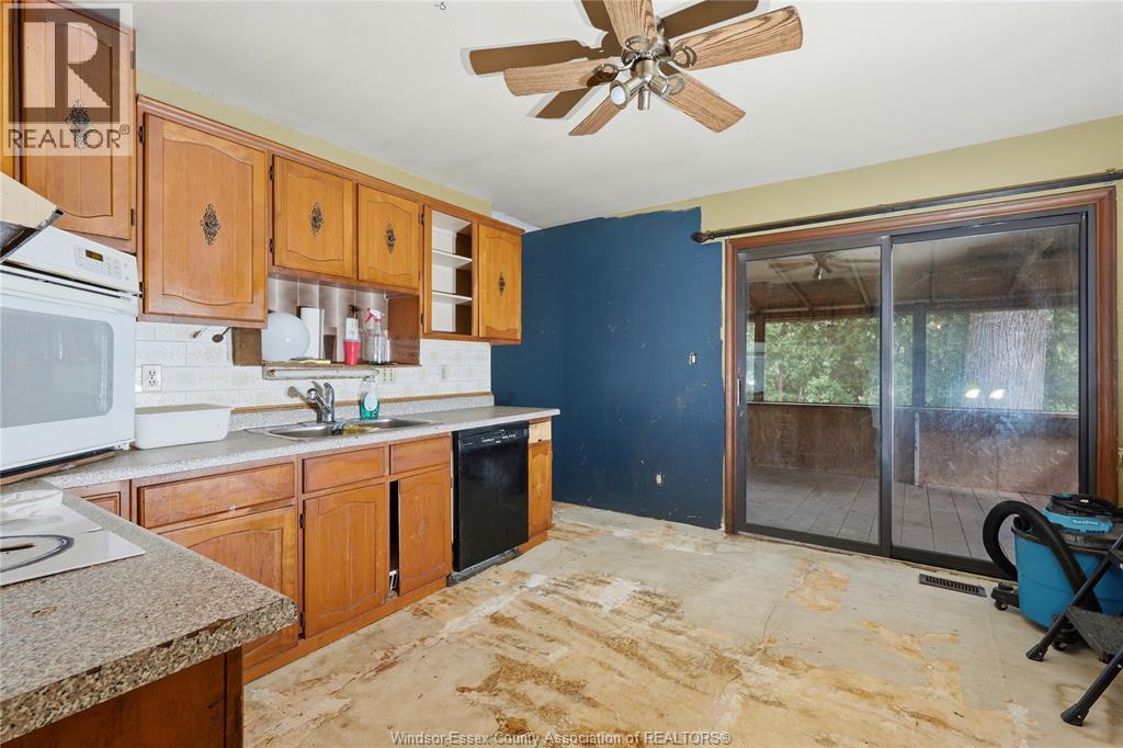 725 MAPLE AVENUE - 11