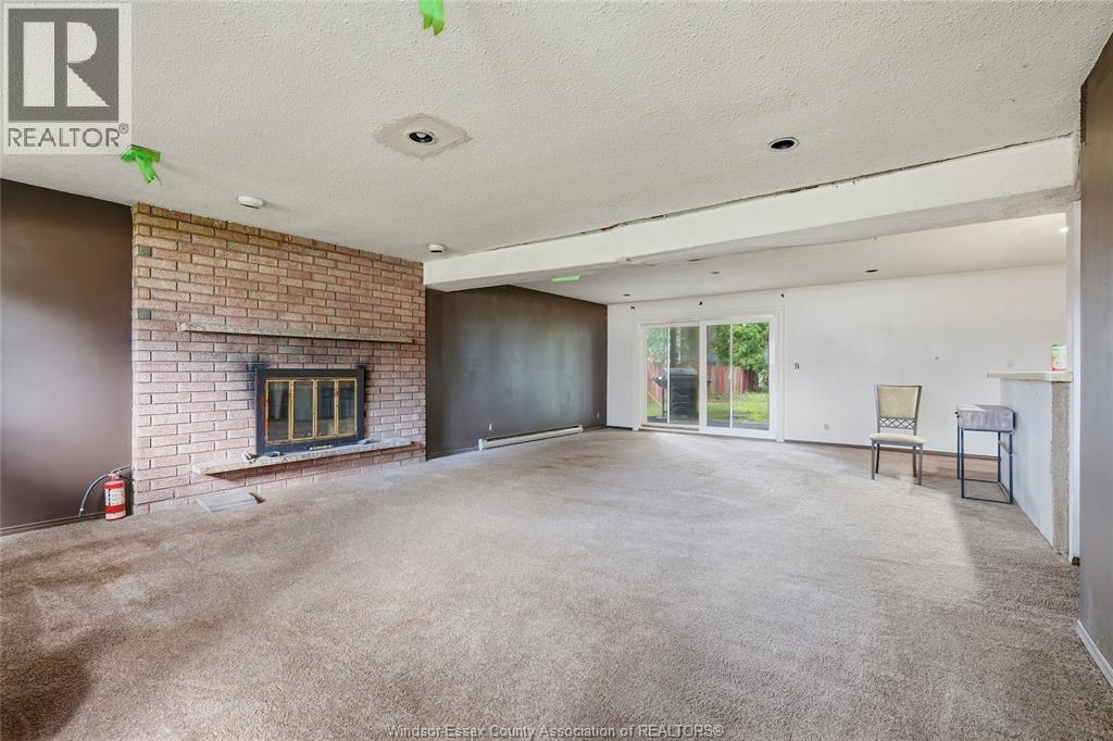725 MAPLE AVENUE - Image 20