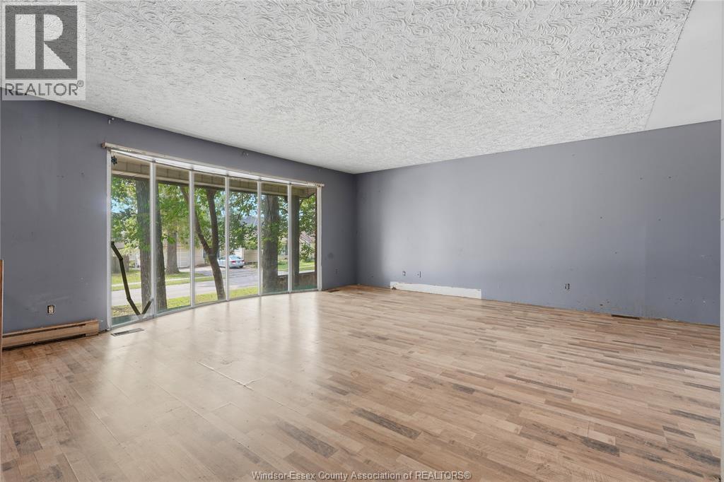 725 MAPLE AVENUE - 8