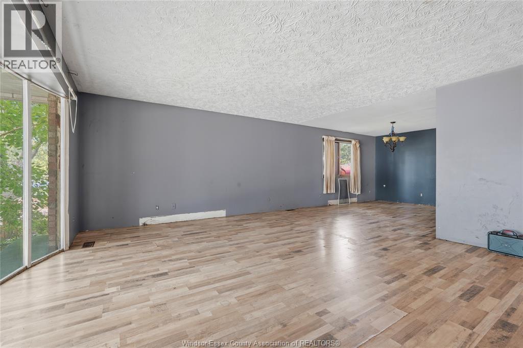 725 MAPLE AVENUE - 9