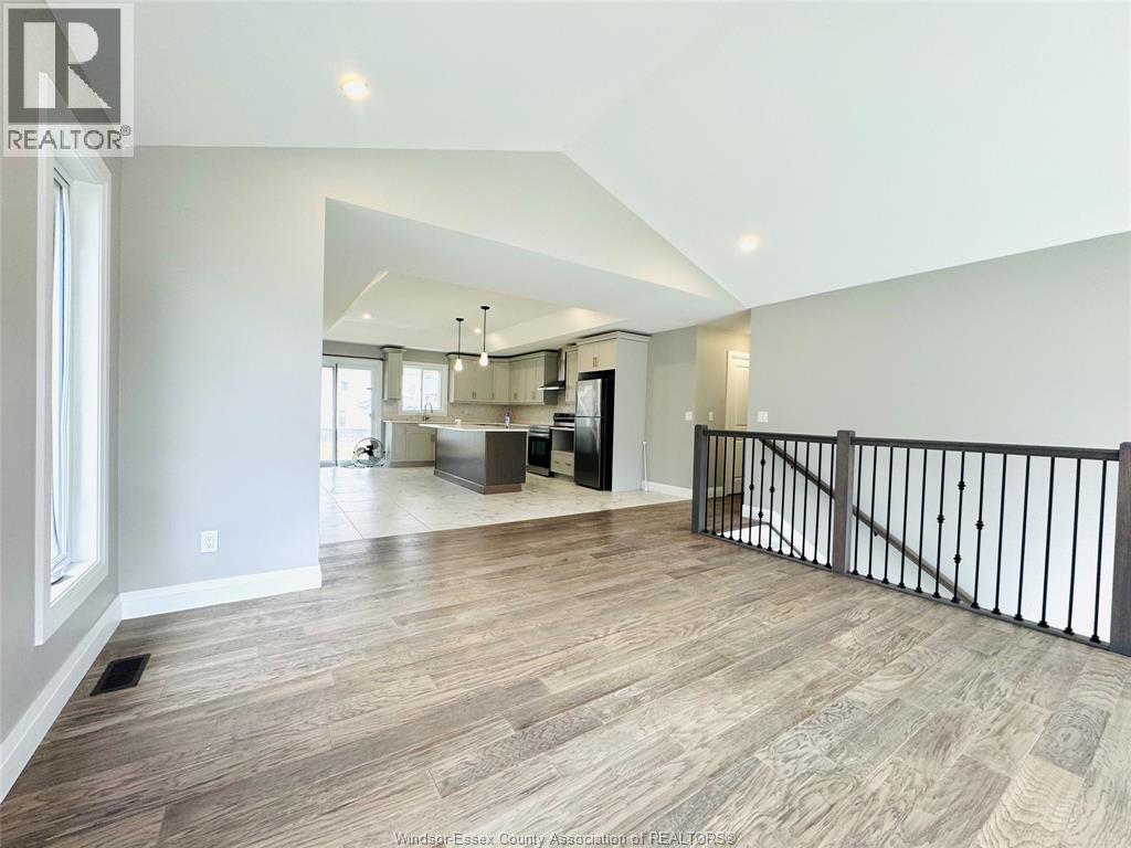 4407 BELMONT AVENUE, Comber — photo 5