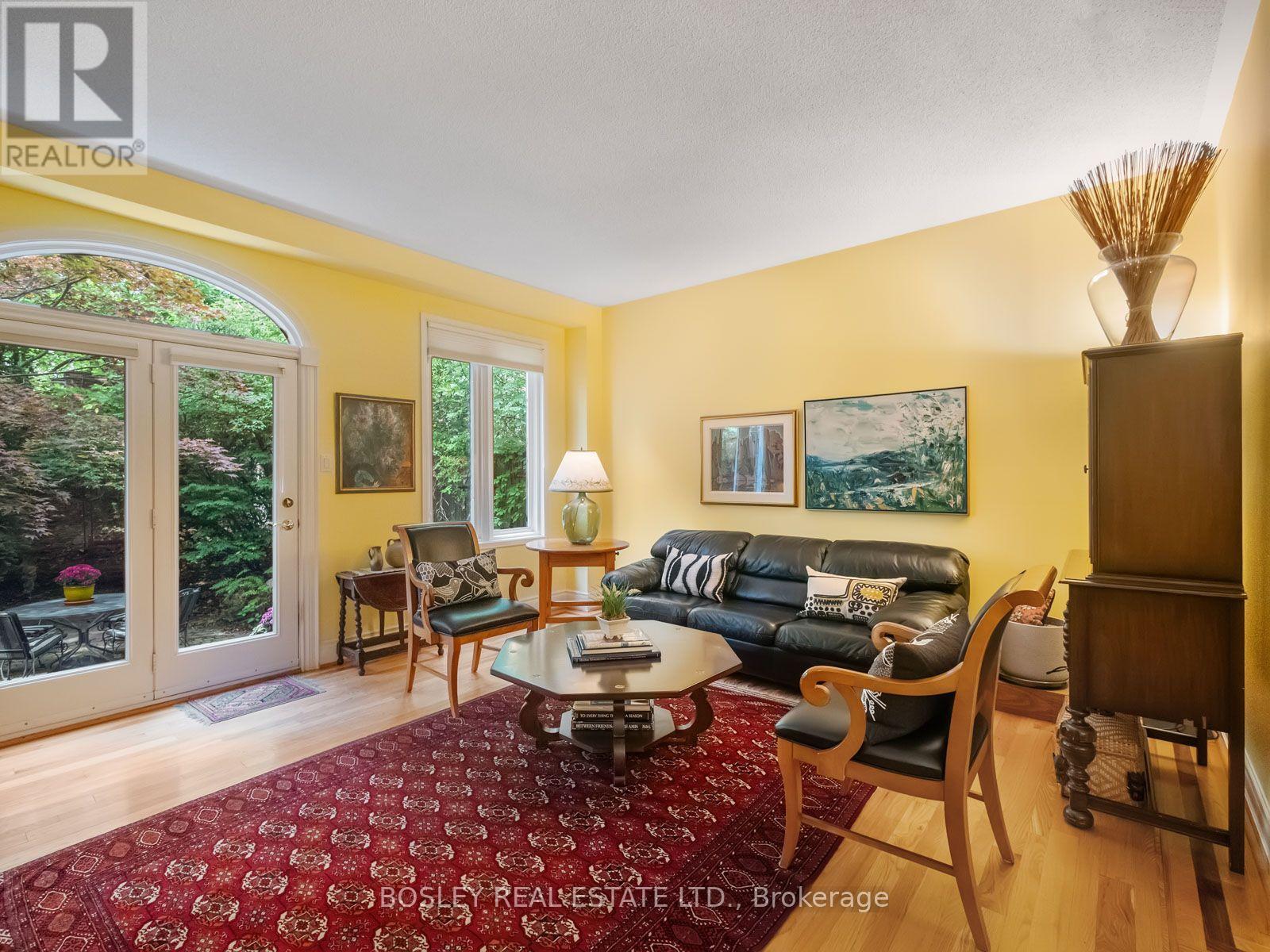 10 DE SAVERY CRESCENT - 19