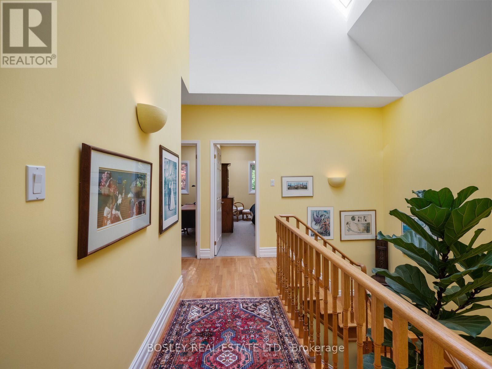 10 DE SAVERY CRESCENT - 30