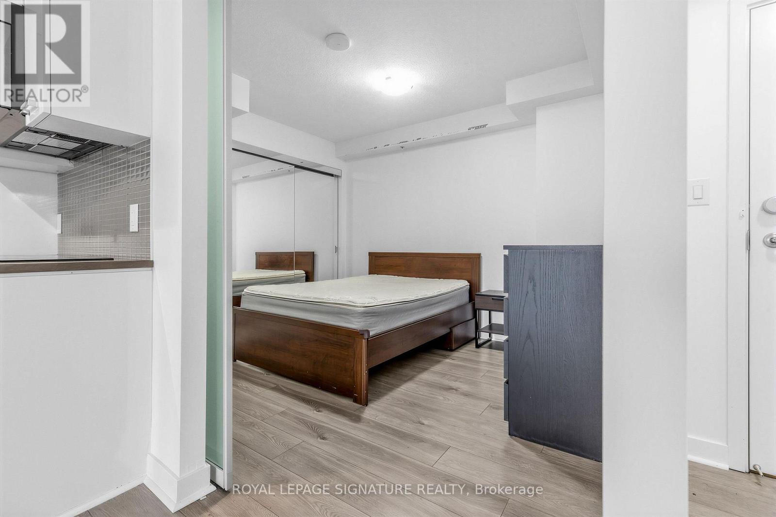 #414 295 ADELAIDE STREET W - 16