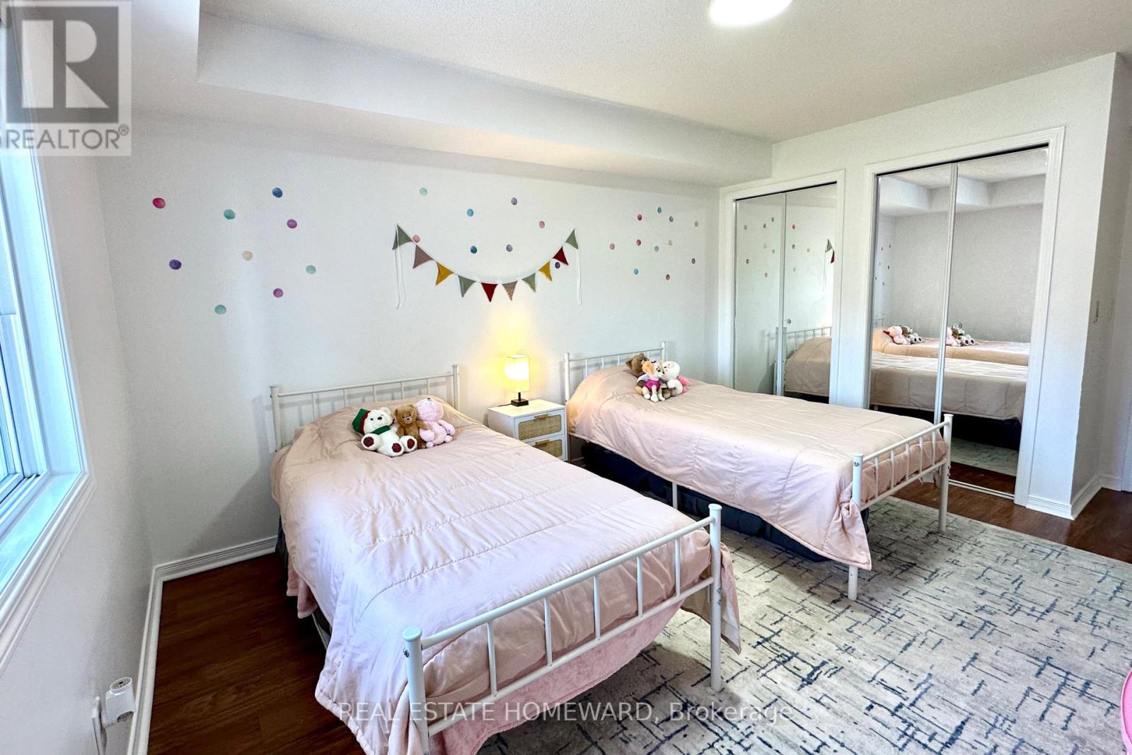 #416 684 WARDEN AVENUE - 25