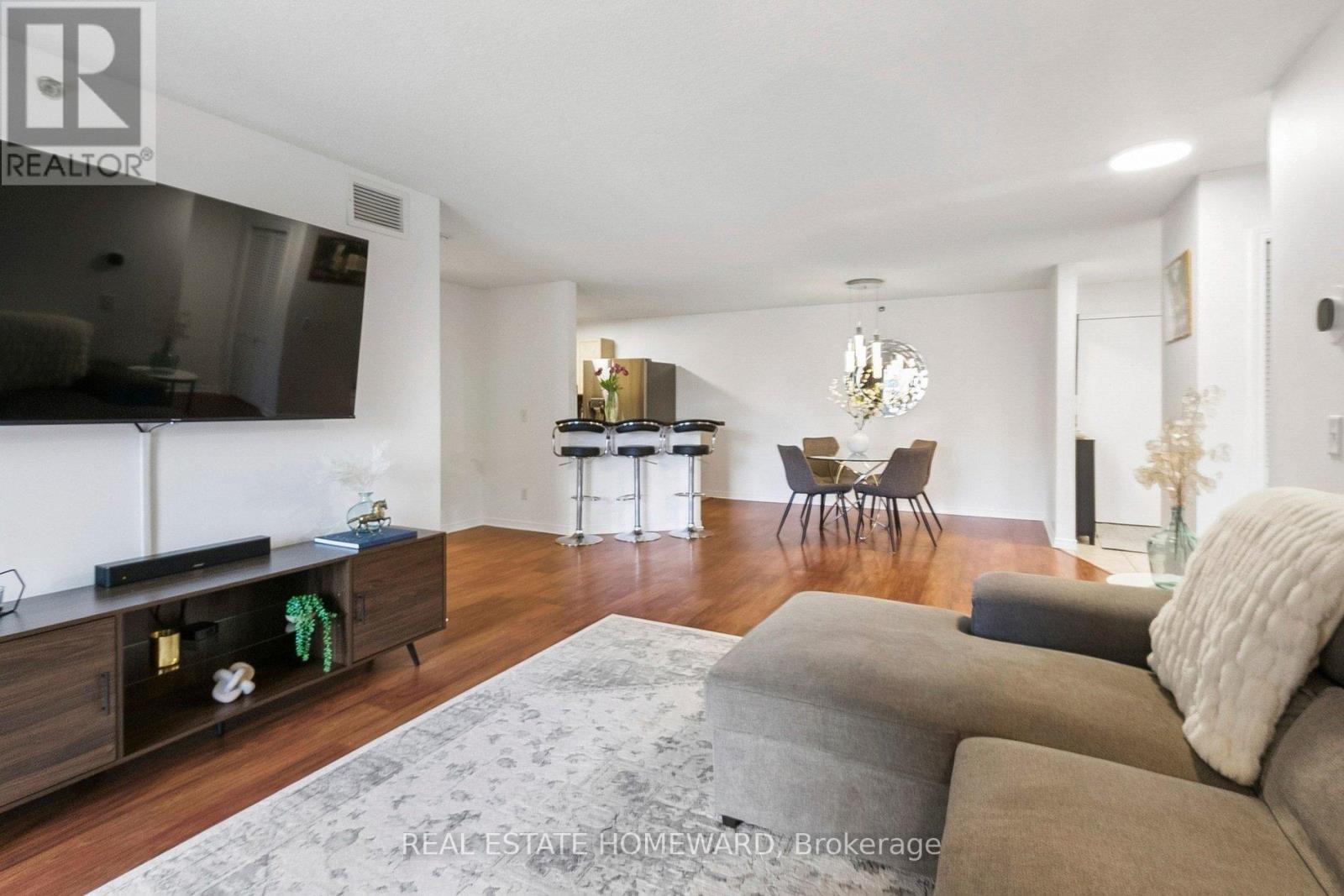 #416 684 WARDEN AVENUE - 8