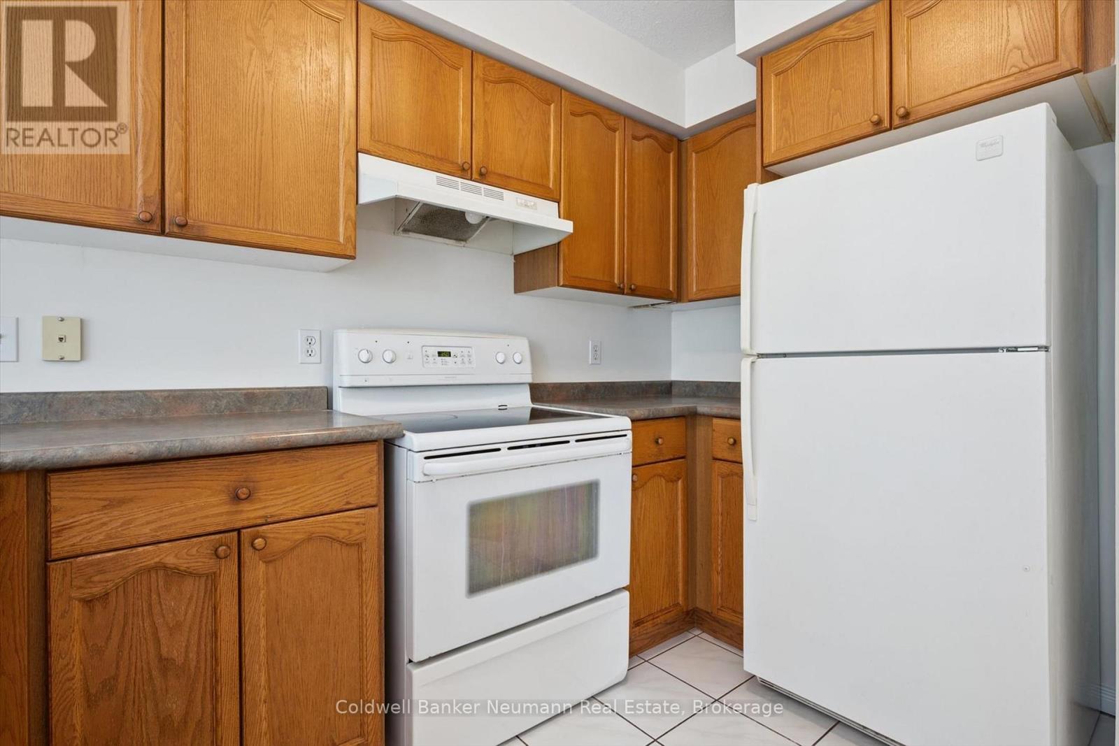 24 LEE STREET - Image 23