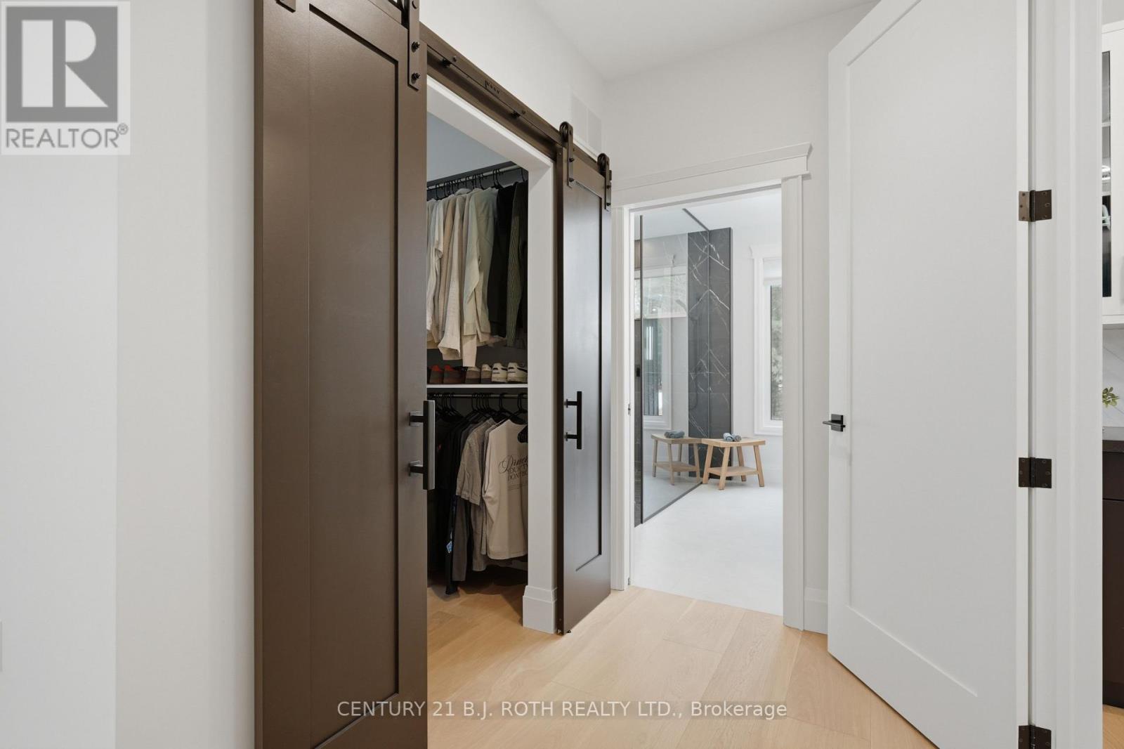 31 MARNI LANE - 21