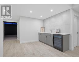 31 Marni Lane, Springwater, ON L0L2K0 Photo 39