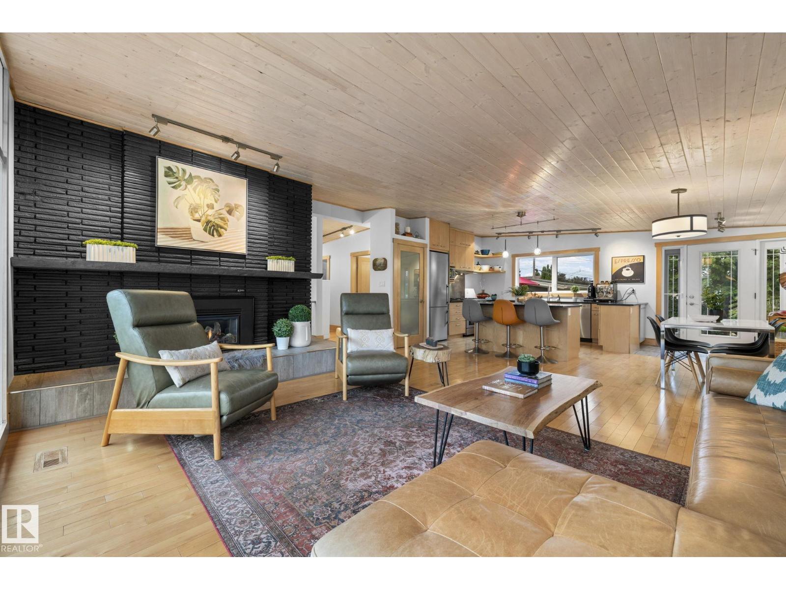 7415 ROWLAND RD NW - 7