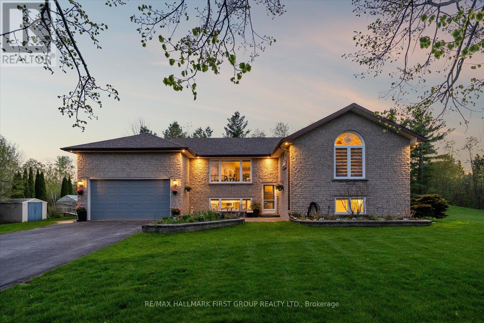 2720 CASTLE HILL DRIVE, Hamilton Township — photo 2