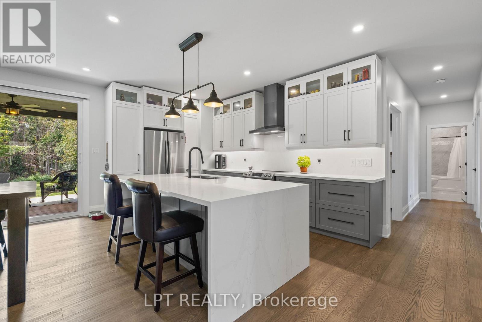 449 BULMERS ROAD - Image 16