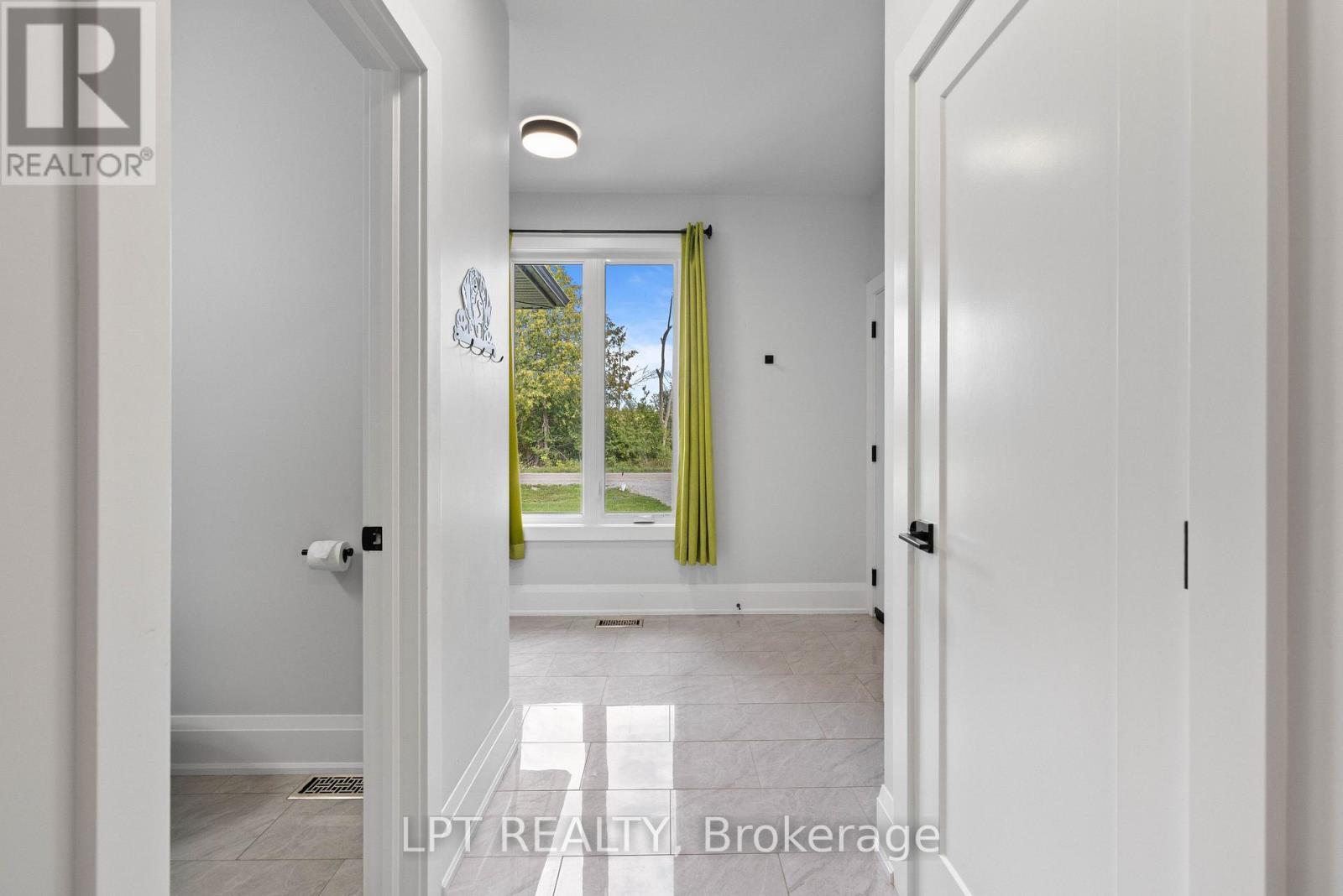 449 BULMERS ROAD - Image 31