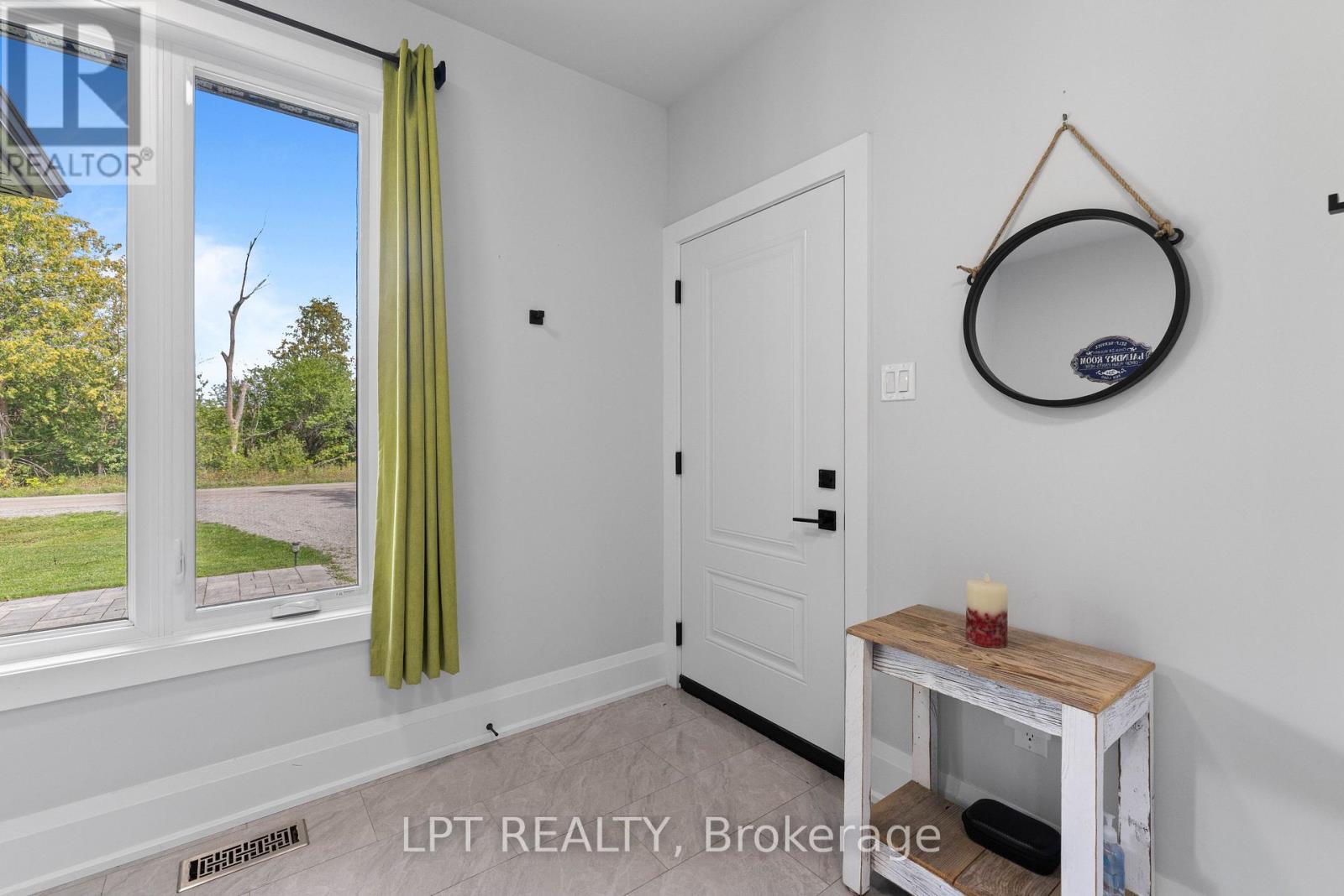 449 BULMERS ROAD - Image 33