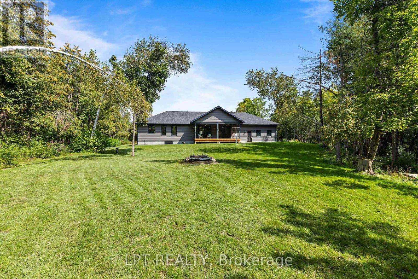 449 BULMERS ROAD - Image 41