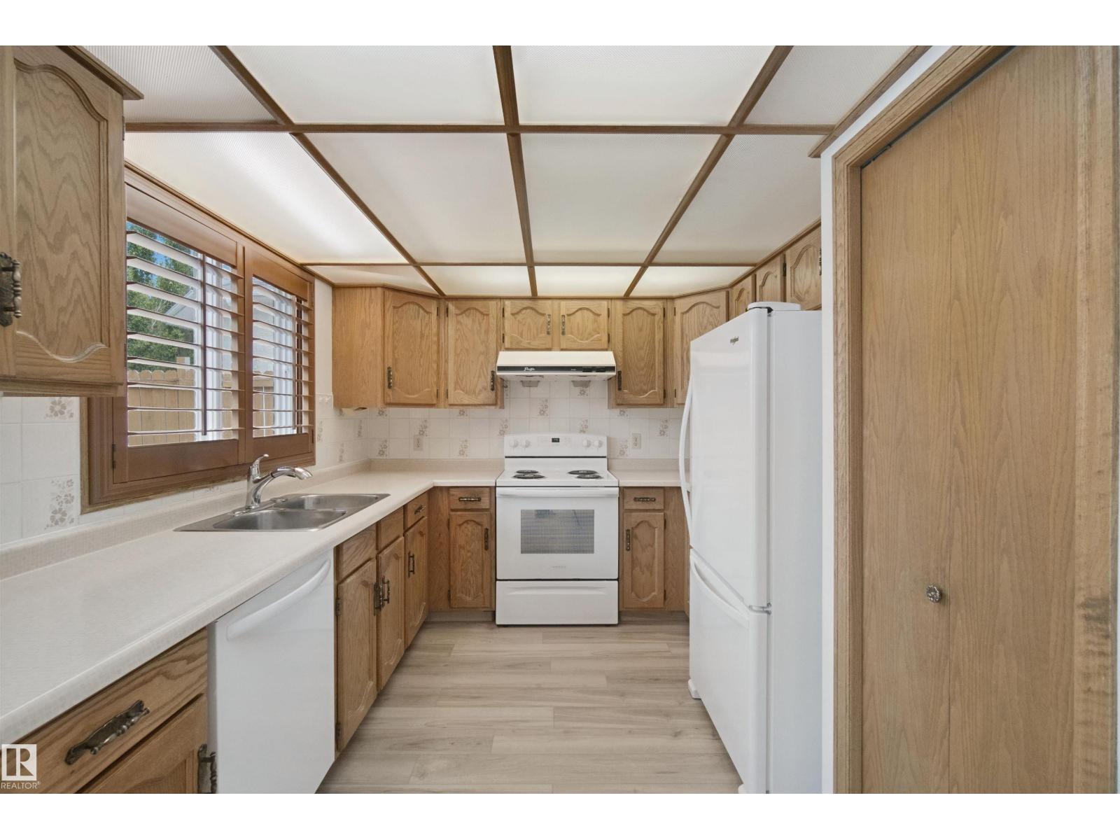 5828 181 ST NW - 14