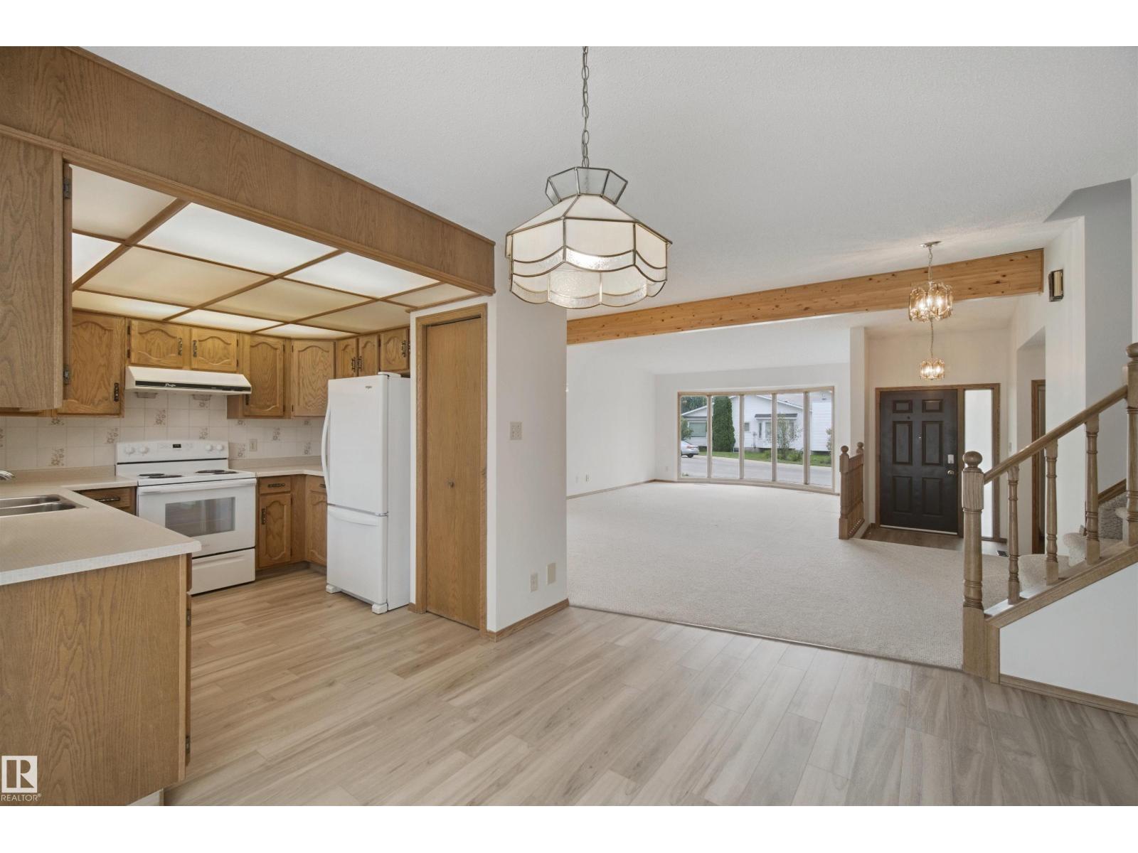 5828 181 ST NW - 17