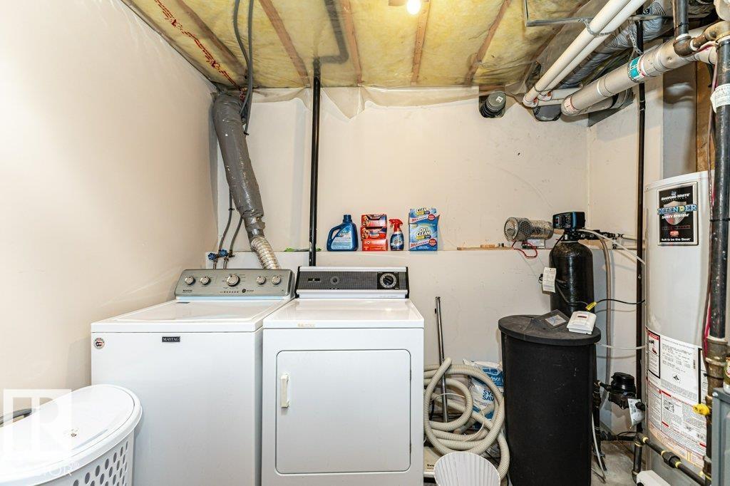9787 176 ST NW - 33